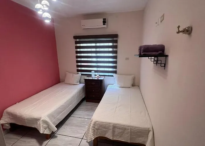 Holiday home Casa Con Alberca Y Entrada Independiente *